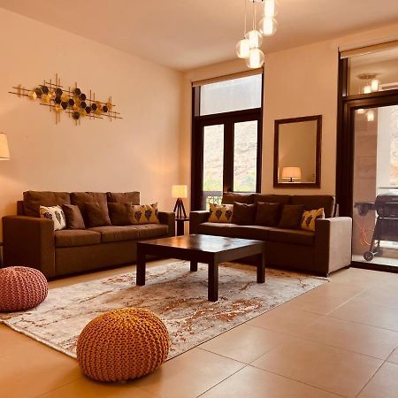 One 2Bhk Elegant Apartment In Muscat Bay 03 Eksteriør billede
