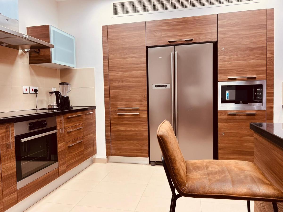 One 2Bhk Elegant Apartment In Muscat Bay 03 Eksteriør billede
